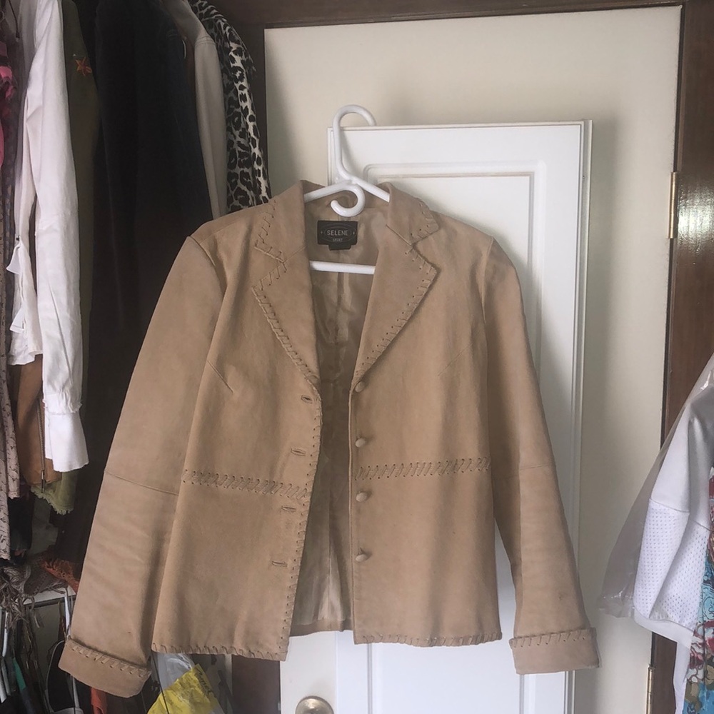 Suede blazer with whip stitching